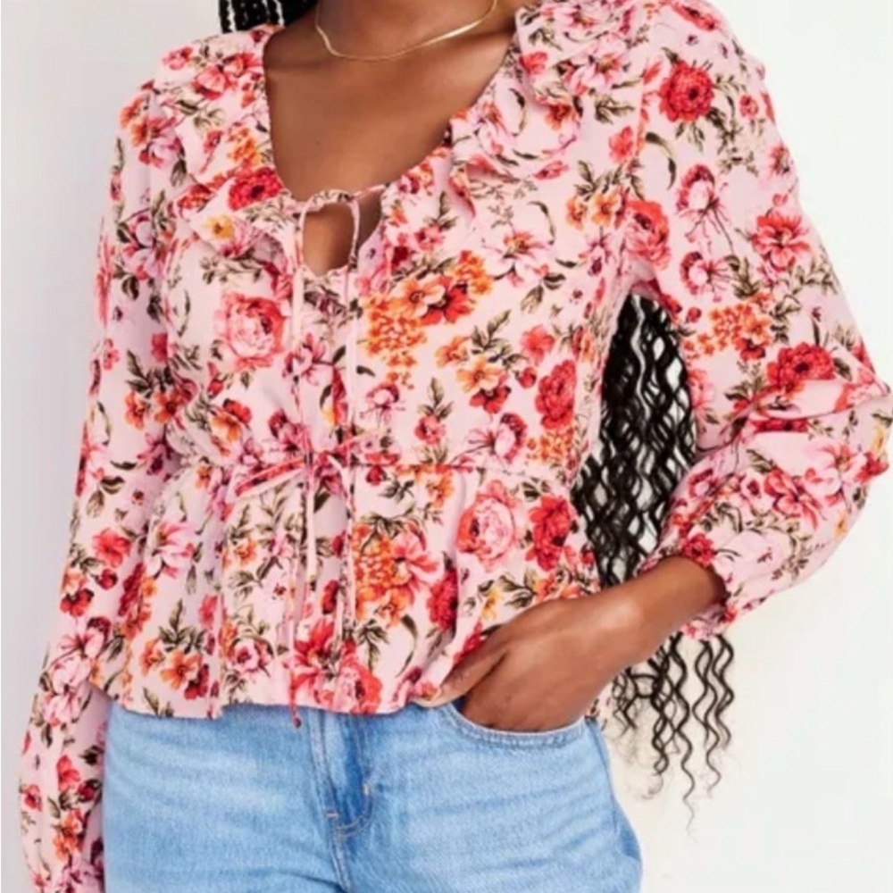Old Navy Pink Floral Tie-Front Blouse